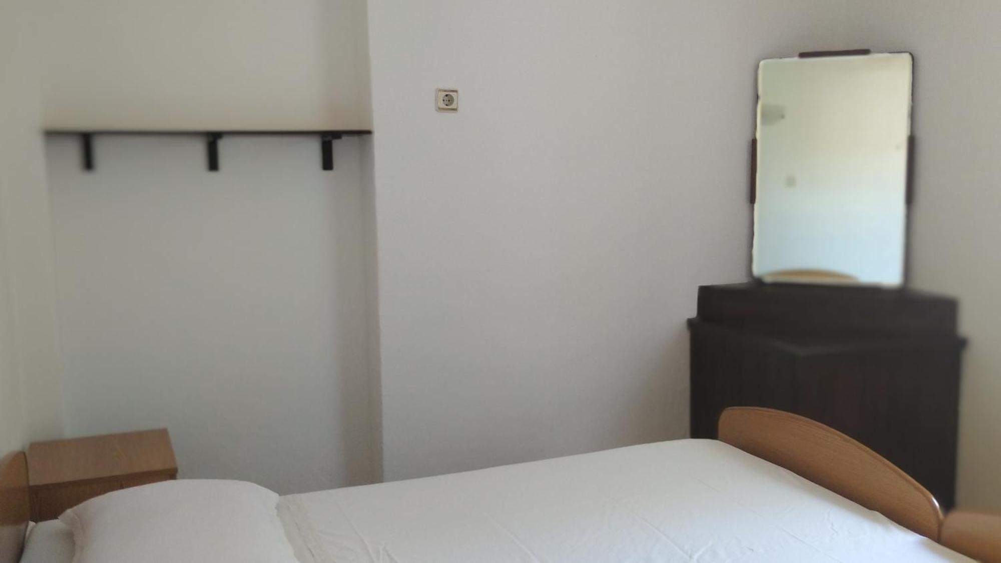 Moki Apartment Vis Room photo
